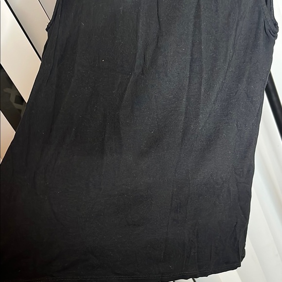 Express Black Cut Out Sleeveless Top - Picture 7 of 8